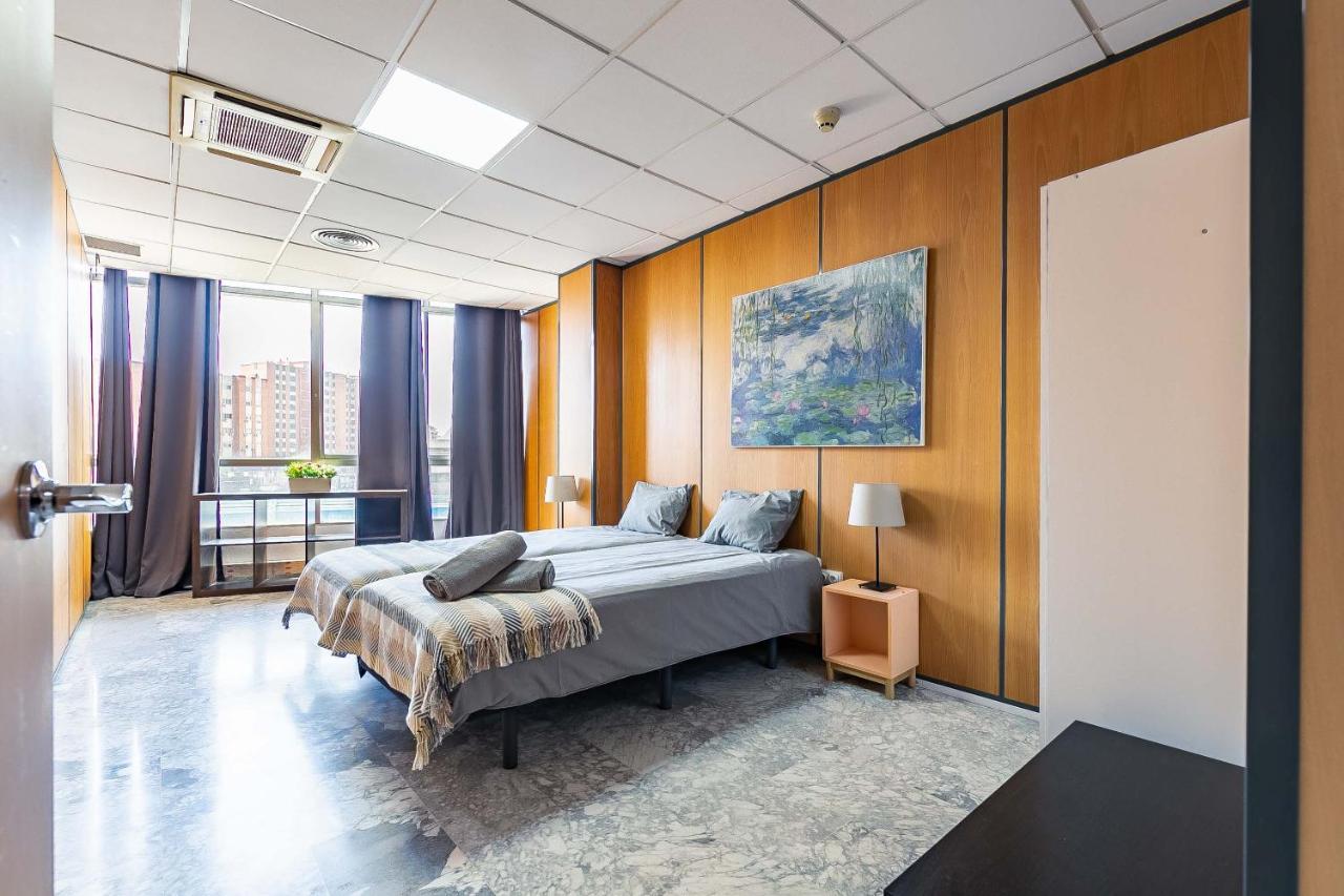 Grand Soho Ofihouse Malaga Lägenhet Exteriör bild